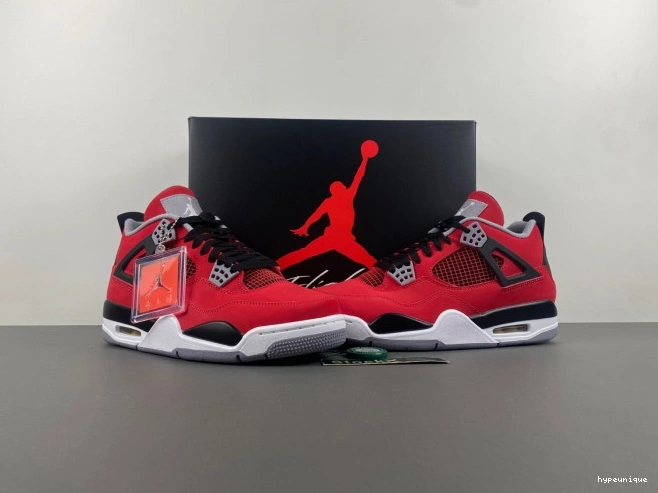 HYPE 308497-603 Toro Bravo Jordan Retro 4 0808
